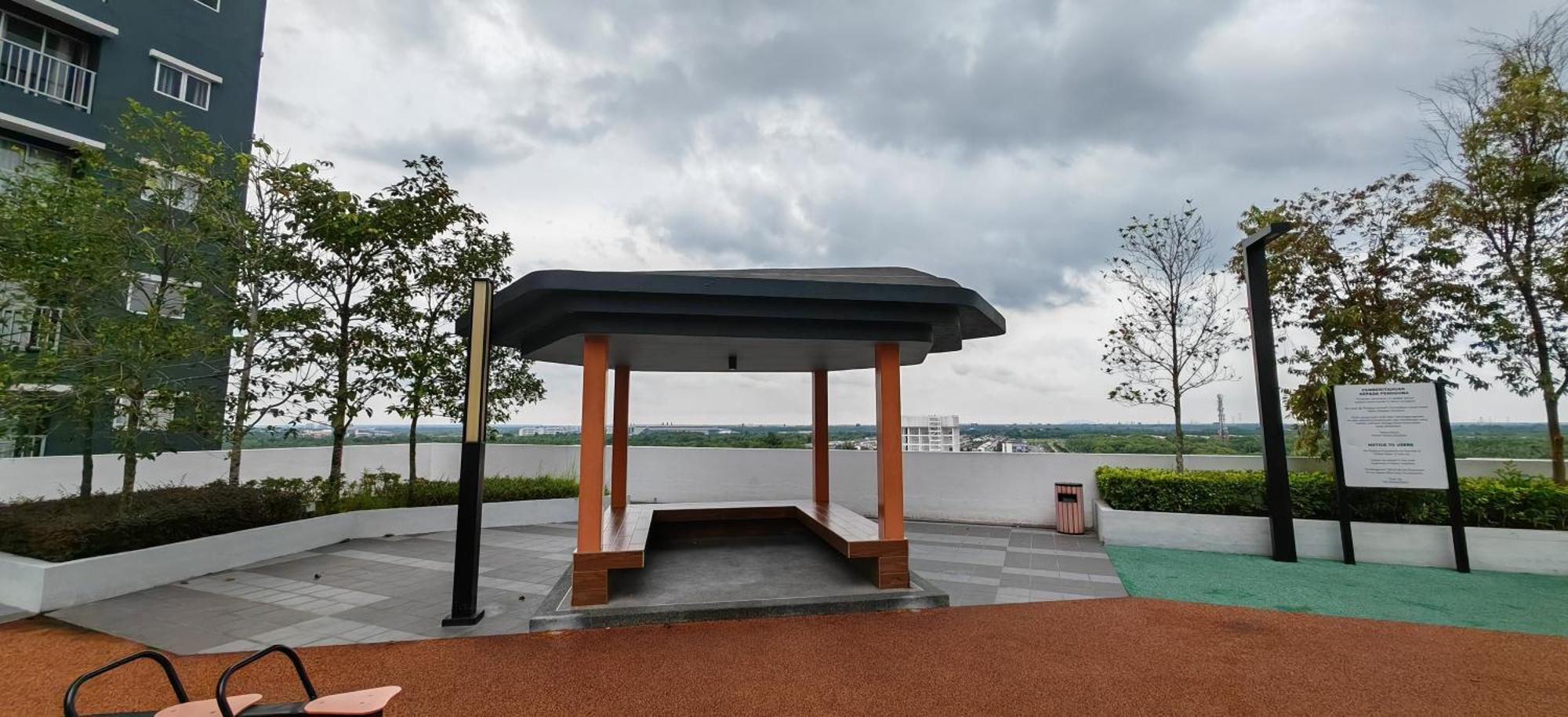 Cozy 2-bedroom Near Klia, Putrajaya & Cyberjaya Apartment Sepang